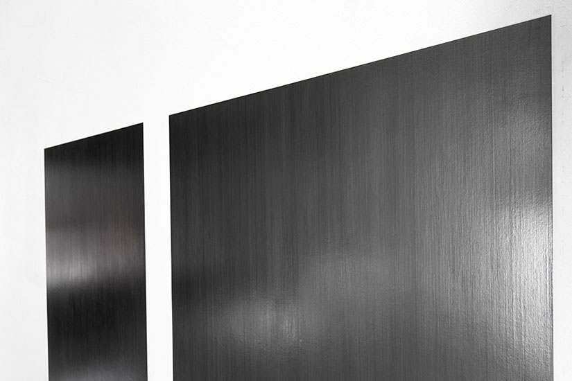 Panel, grafito y papel 100cm x 70cm c/u 2012.