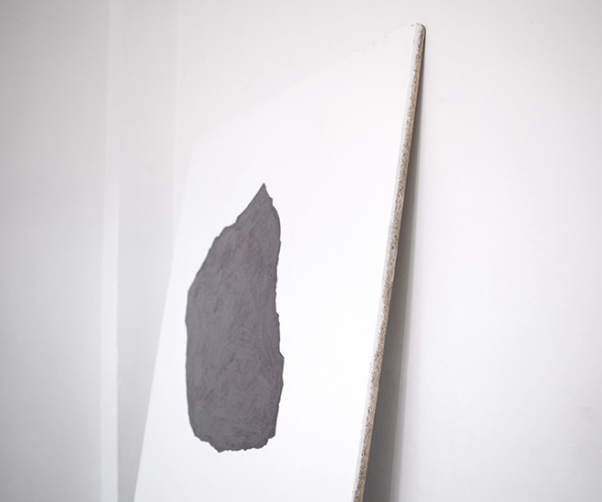 Piedra, grafito sobre madera, 130cm x 85cm, 2012