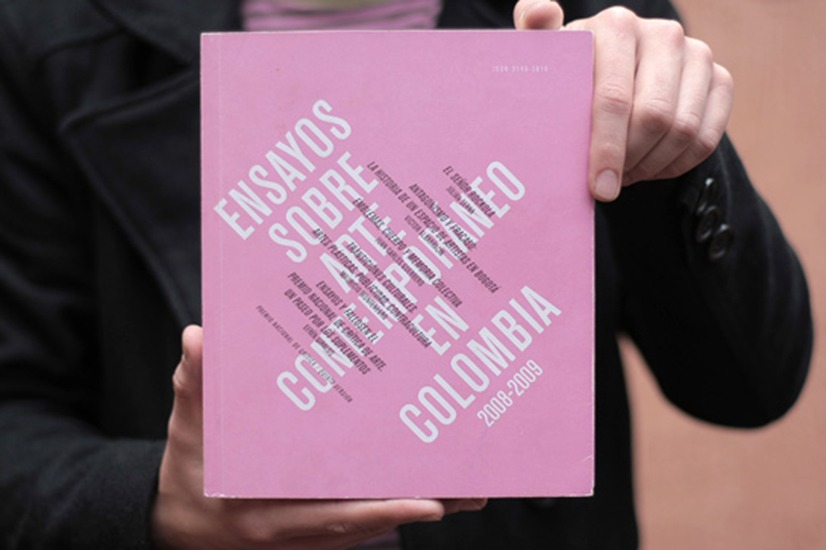Premio Nacional de Critica  Diagramación: Santiago Reyes Villaveces y Juan Pablo Mejía Foto: Juan Pablo Mejía