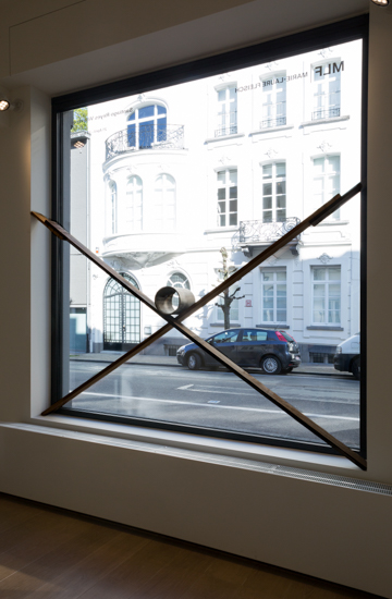 Objective, 2016, wood (wenge, Iroko), metal pipe, 240 x 240 cm