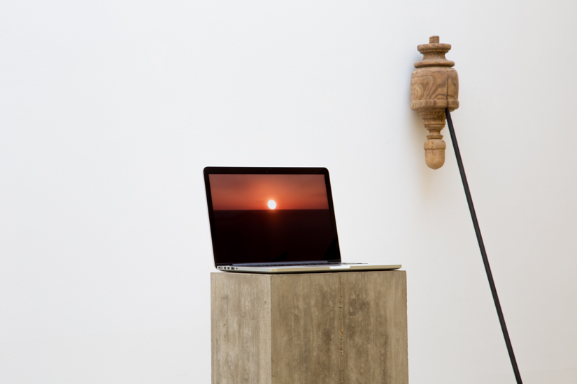 Andaluz, 2016, wood found object, steel bar, 250 x 30 x 85 cm. Andrea Galvani