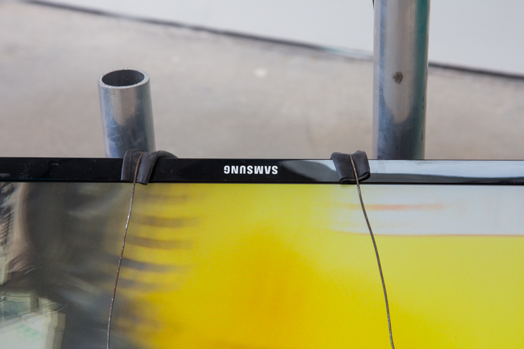 Tout / From Series Brujitas 2017  Video sculpture: scafolding parts, ball bearings and video (00:01:28) 100cm x 50cm x 35 cm