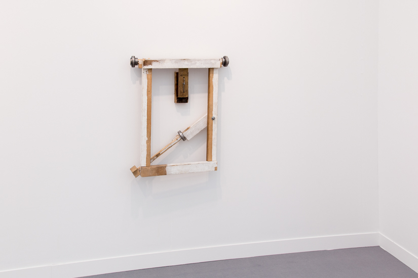 Brujitas and Moon Rocks Frieze London-Santiago Reyes Villaveces- (2 of 17)