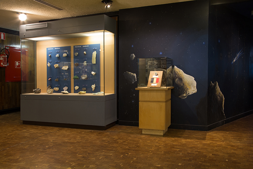 Kingdom of Belgium Goodwill moon rock Apollo 17- Royal Belgian Institute of Natural Sciences