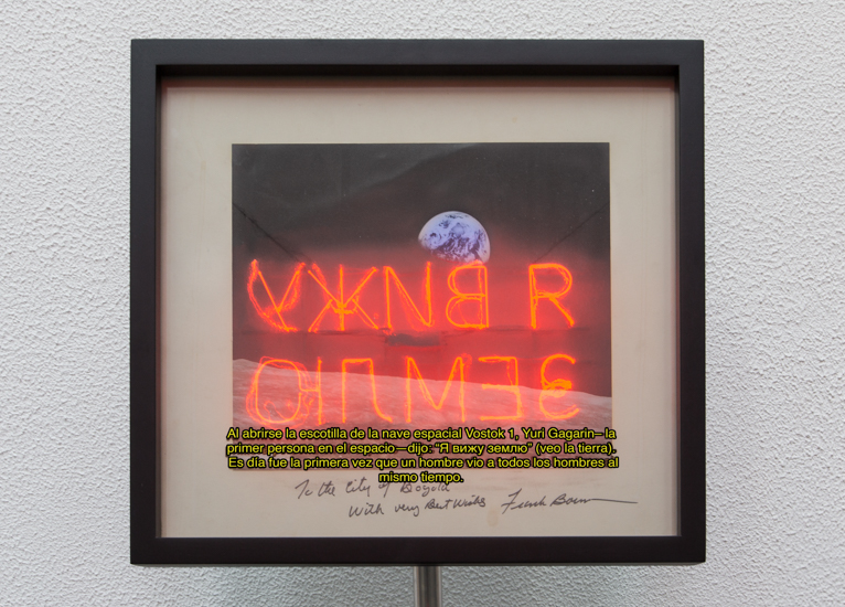 Earthrise photography made by Apollo 8 Mission,1968 Bogota Planetarium, neon, steel and marble. Variable measurements.