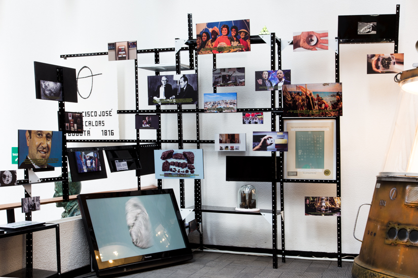 Goodwill Moon Rock Apollo 11 Colombia, Planetarium collection objects, digital print and video.