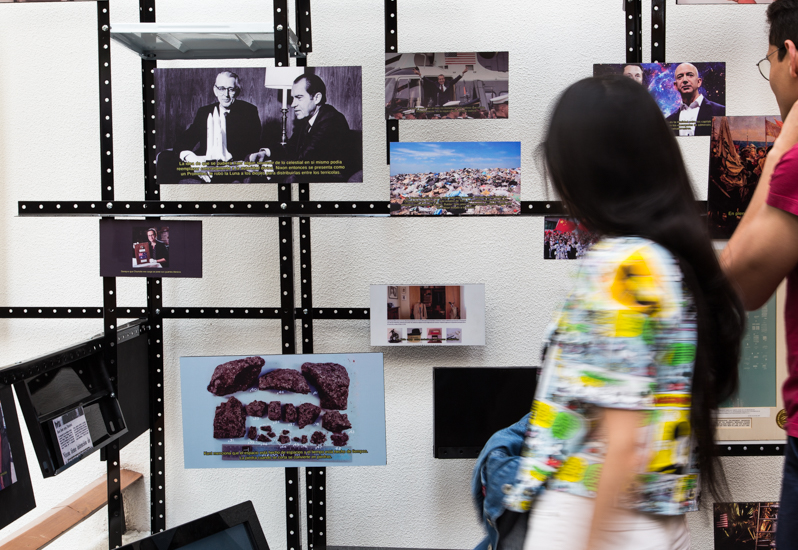 Goodwill Moon Rock Apollo 11 Colombia, Planetarium collection objects, digital print and video.