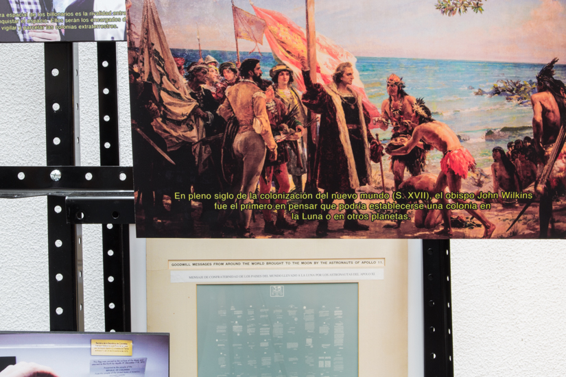 Goodwill Moon Rock Apollo 11 Colombia, Planetarium collection objects, digital print and video.